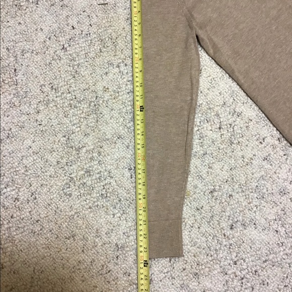 🌷3/$25🌷Ladies sweater and scarf set - Picture 4 of 4